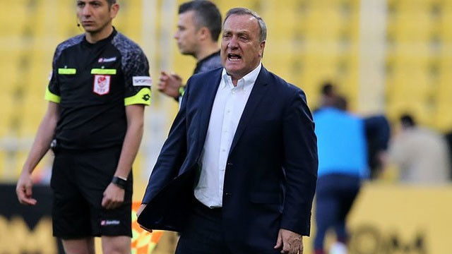 Advocaat'tan şok rapor: ''Gönderin''