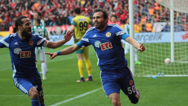 Eskişehirspor play-off'ta finalde !