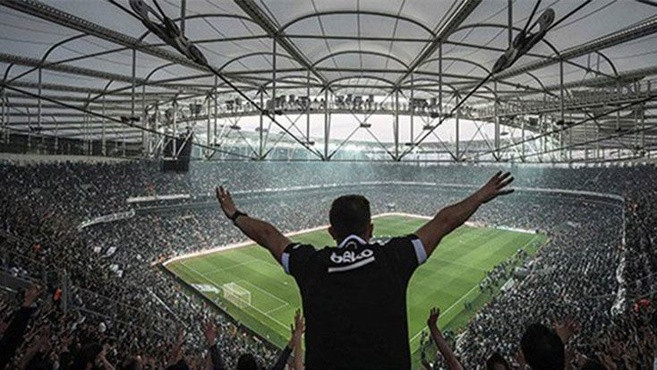 Beşiktaş taraftarından dev hazırlık