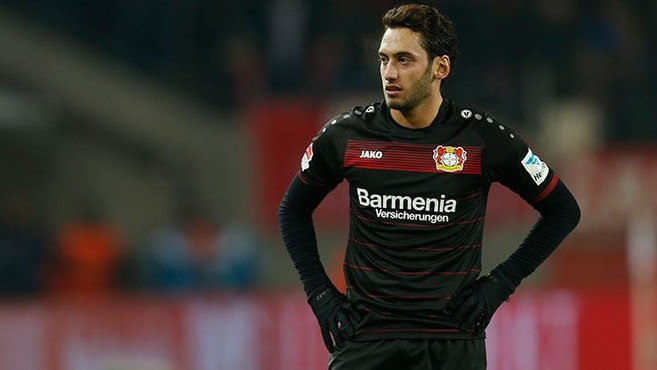 Lazio Hakan Çalhanoğlu'nu istiyor !