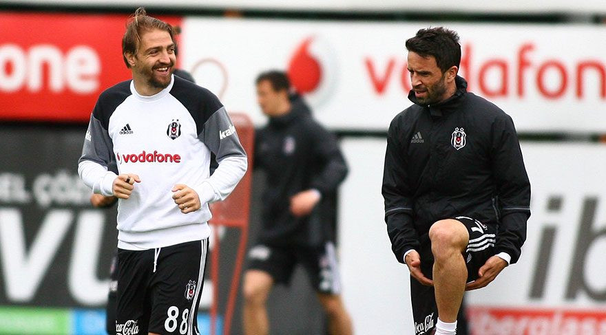 Gökhan Gönül'den Caner Erkin esprisi