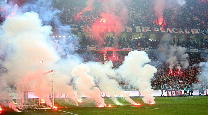 Göztepe - Eskişehirspor maçına soruşturma