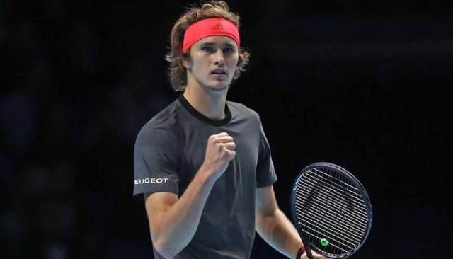 ATP'de Alexander Zverev, Roger Federer'i devirdi