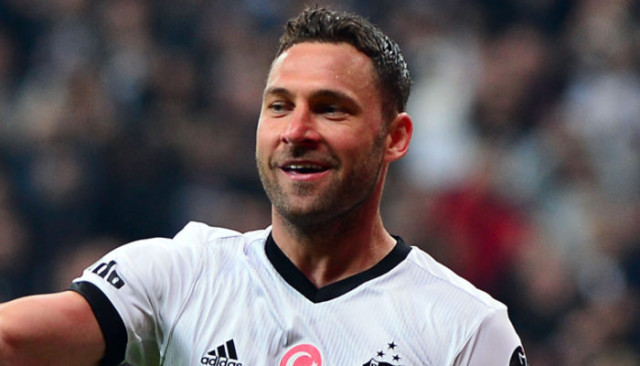 Dusko Tosic Beşiktaş'a geri dönüyor
