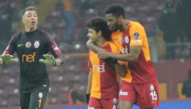 Mustafa Kapı Galatasaray'da forma giyen en genç futbolcu oldu