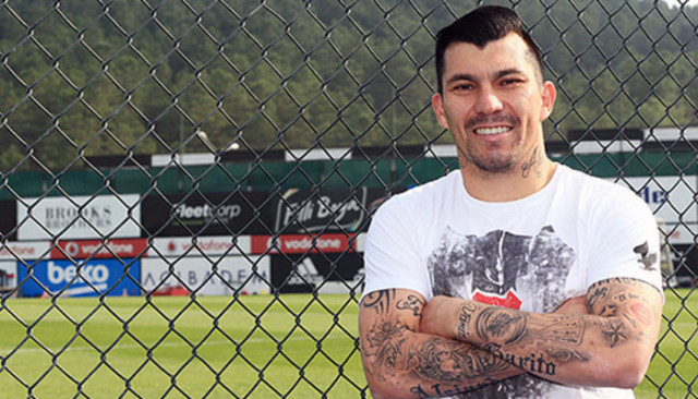 Beşiktaş Gary Medel'i satış listesine koydu