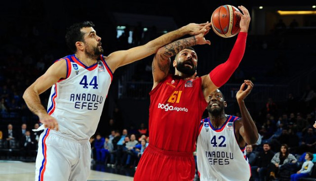 Anadolu Efes 92 - 82 Galatasaray Doğa Sigorta