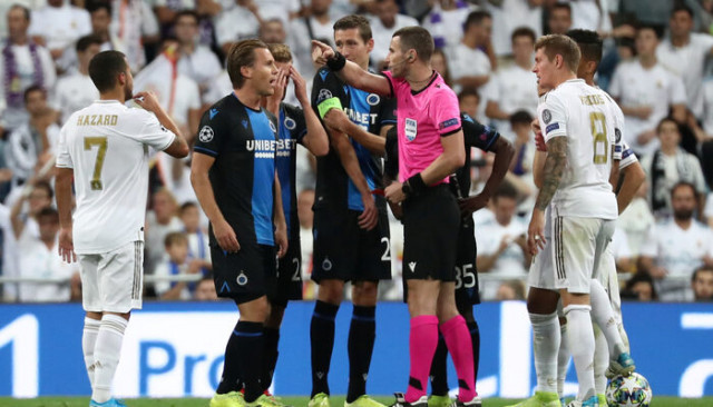 UEFA, Ruud Vormer'e 3 maç ceza verdi