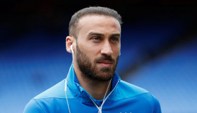 Cenk Tosun'un İtalya'ya transfer olabileceği iddia edildi