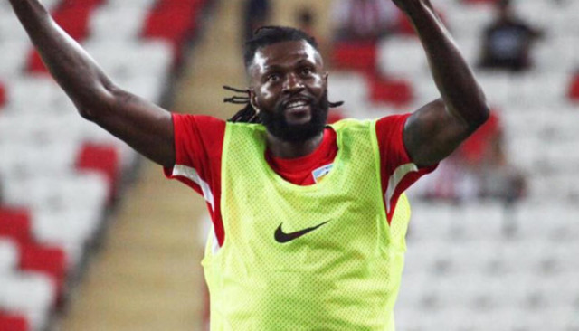 Kayserispor'da Adebayor şoku
