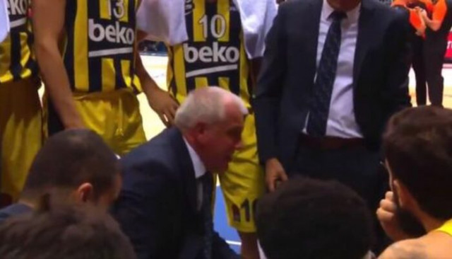 Obradovic CSKA maçında çılgına döndü! Oyuncularına şok küfür