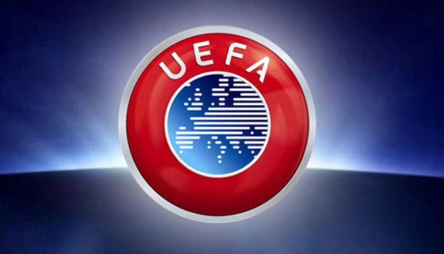 UEFA'dan skandal karar! Rumlar itiraz edince Halis Özkahya'yı maçtan aldı
