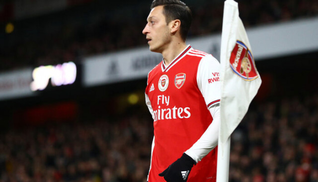Çin'den skandal Mesut Özil kararı