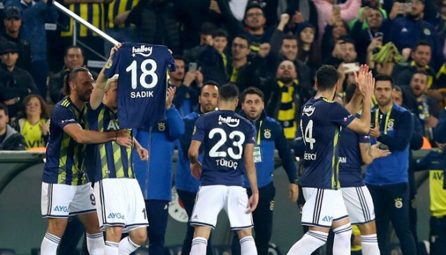 Max Kruse'nin gol sevinci Sadık Çiftpınar'ı ağlattı