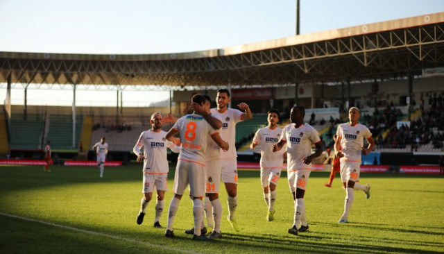 ÖZET | Alanyaspor 5-1 Adanaspor maç sonucu