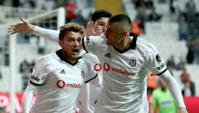 Adem Ljajic Beşiktaş'a vedaya hazırlanıyor!