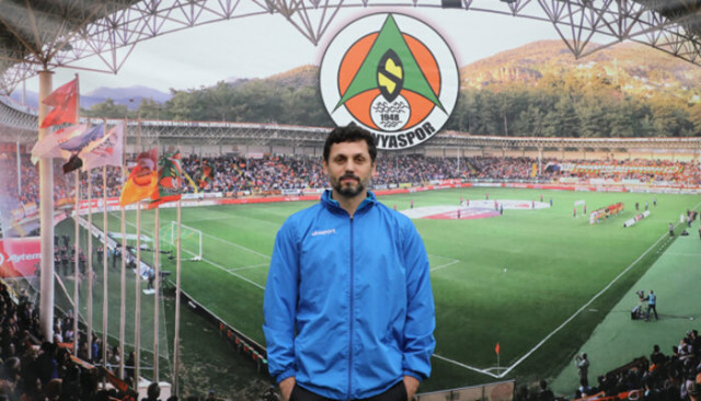 Erol Bulut: Muslera'yı tebrik ediyorum