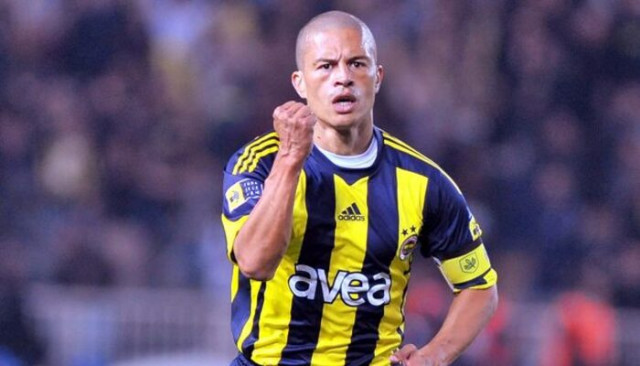 Alex de Souza, İstanbul'a geldi
