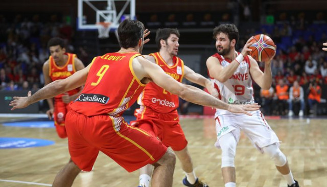 İspanya 74 - 58 Türkiye (2019 FIBA Dünya Kupası Avrupa Elemeleri)