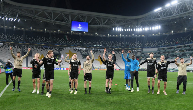 Ajax, Juventus'u eleyerek devler liginde yarı finale yükseldi