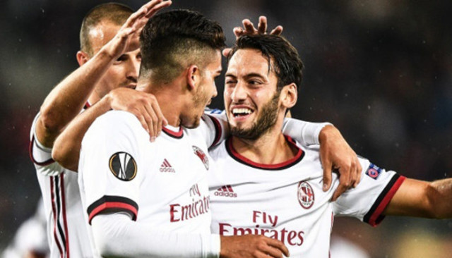 Leicester City, Hakan Çalhanoğlu'nu takibe aldı