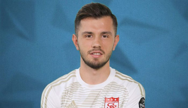 Sivassporlu Emre Kılınç, sezonu kapattı