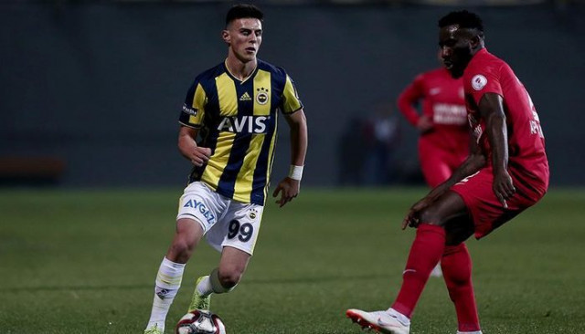 Fenerbahçeli futbolcu Elif Elmas'tan Luis Suarez paylaşımı