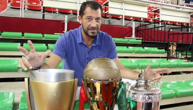 Pınar Karşıyaka'da yeniden Ufuk Sarıca dönemi