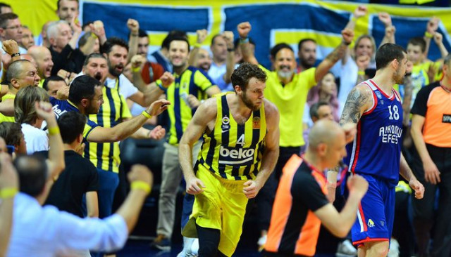Fenerbahçe Beko'ya şampiyonluk maçı öncesi büyük müjde