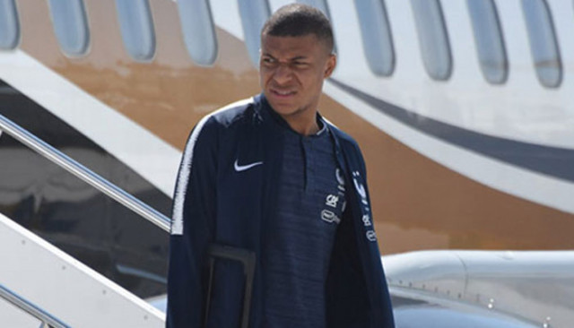 Hasan Ali, Mbappe'ye nefes aldırmadı! Fransızlar öyle bir karar verdi ki