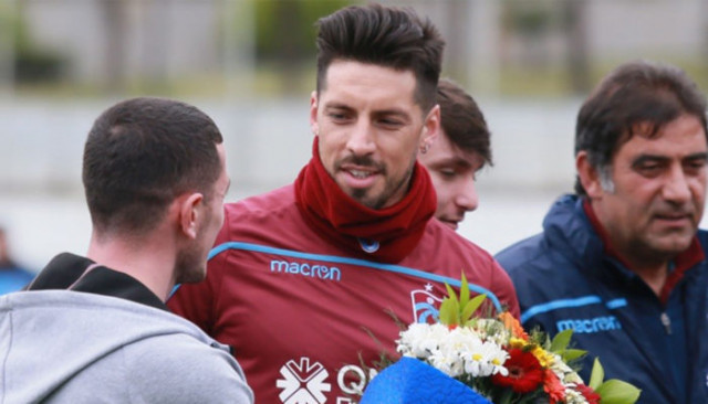 Trabzonspor kaptan Sosa ile görüşecek