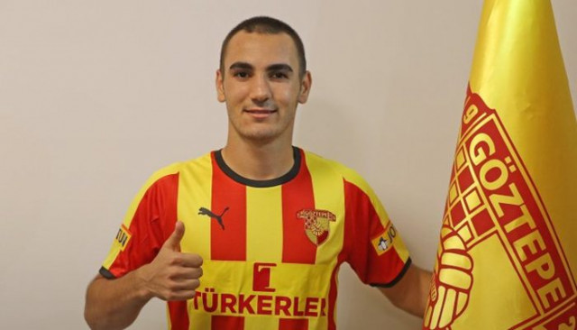 Göztepe, Yusuf Talum'la profesyonel sözleşme imzaladı