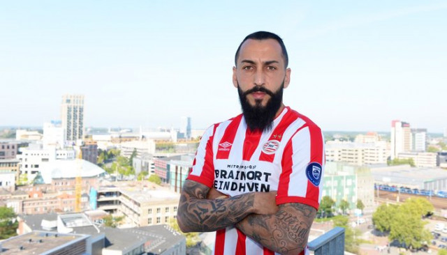 Kostas Mitroglou resmen PSV'de