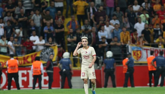Emre Mor, Kayserispor maçında kırmızı kart gördüğü için özür diledi