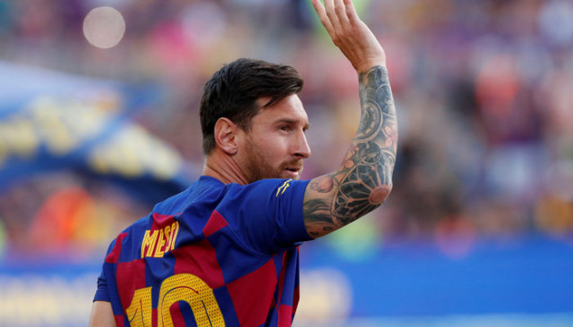 Lionel Messi çıktığı ilk antrenmanda sakatlandı
