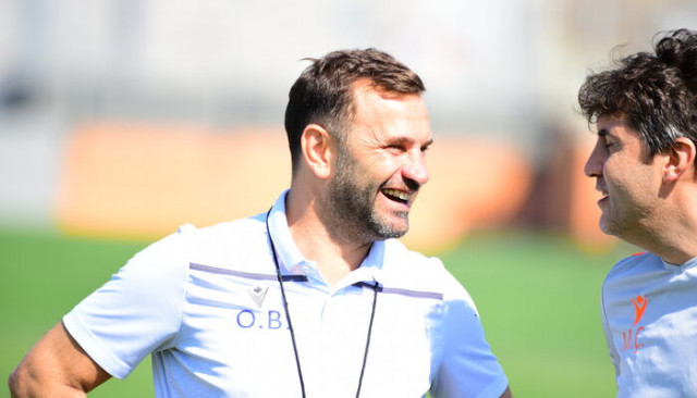 Okan Buruk: Roma'nın eksiklerinden faydalanmak istiyoruz