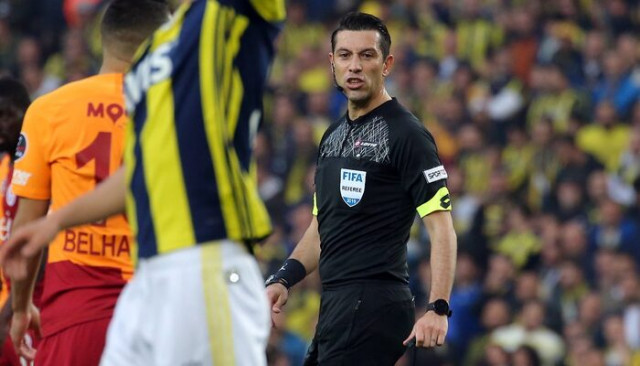 Trabzonspor - Beşiktaş maçını Ali Palabıyık yönetecek