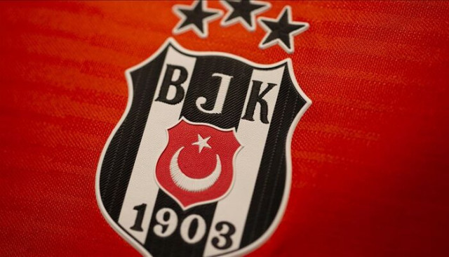 Beşiktaş'tan 6 oyuncuya veda mesajı
