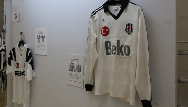 Beşiktaş'lı futbolcuların 1903'ten bu yana giydiği formalar bu sergide görücüye çıktı
