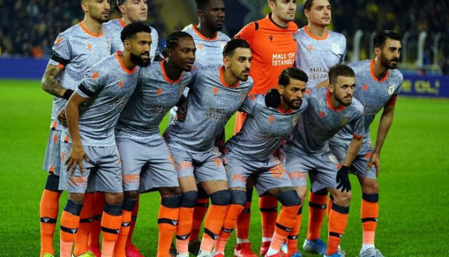Başakşehir, ligde 16 maç sonra kaybetti