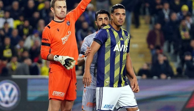 Başakşehir'in kalecileri Fenerbahçe'den