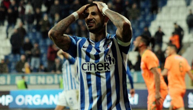 Antalyaspor yendi, Kasımpaşa ateş hattına düştü