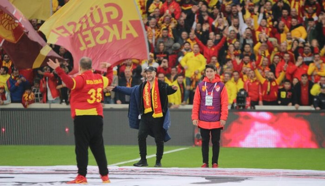 Rıza Kocaoğlu ve babası Göztepe eski amigosu İsmail Kocaoğlu'na 6222'den ceza geliyor