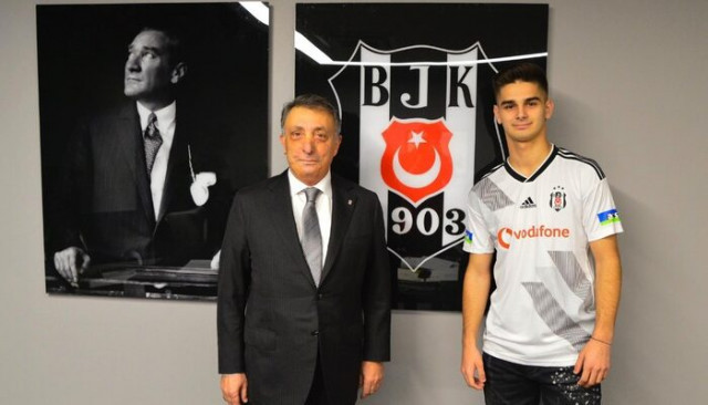 Beşiktaş, Hasic ile 4.5 yıllık sözleşme imzaladı