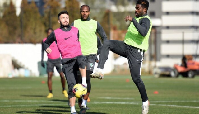 Denizlispor'da Göztepe hazırlıkları sürüyor