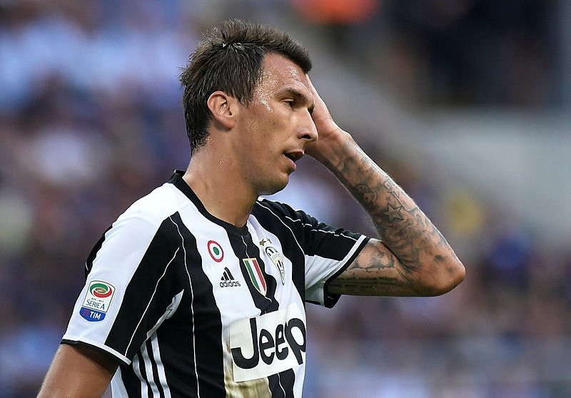 Beşiktaş Mandzukic'i neden alamadı? Başkan Çebi açıkladı