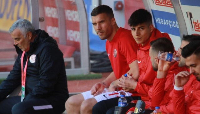 Süper Lig: Antalyaspor: 0 - Konyaspor: 0 (İlk yarı)