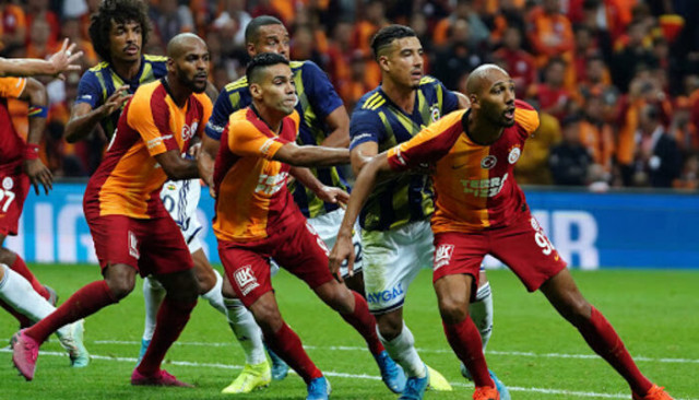 Fenerbahçe - Galatasaray derbisinin favorisi belli oldu