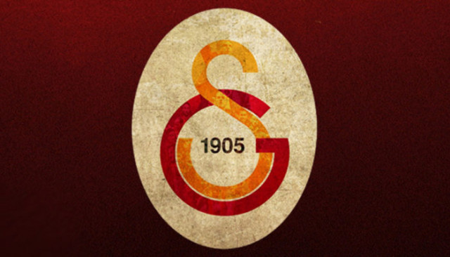 Galatasaray'ın eski oyuncusu Erman Kılıç futbolu bıraktı