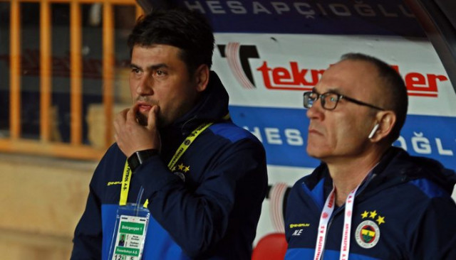 Fenerbahçe'de Vedat Muriqi, Zajc, Simon Falette ve Recep Kartepe açıklamaları